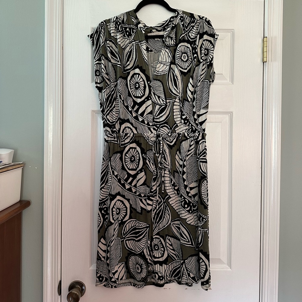 Loft large knit stretch dress